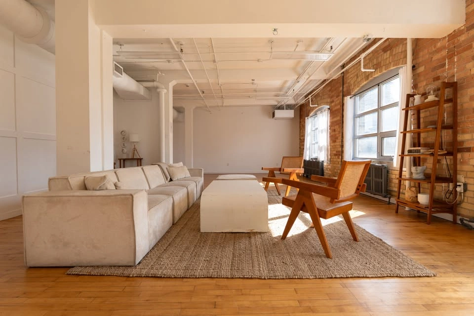 Photography Studio in Downtown Toronto - photo 3