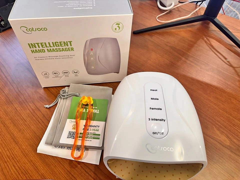 Cotsoco Cordless Hand Massager with Heat - photo 2