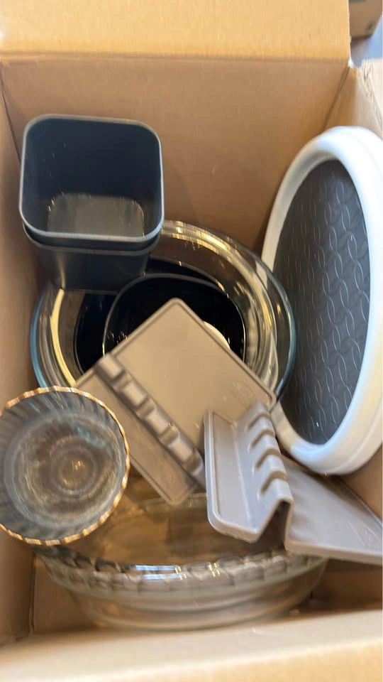 Misc household and kitchen supplies (everything for $50) - photo 5