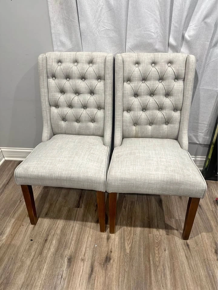 Elegant Tufted Dining Chairs (Set of 2) - Gray