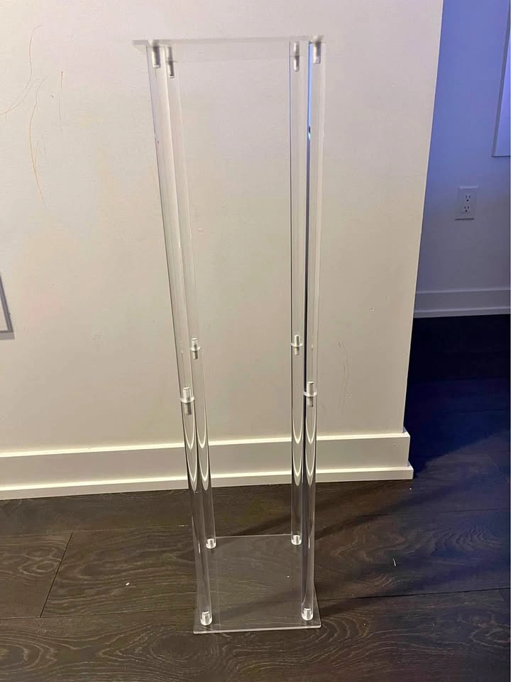 Acrylic flower stand for rent