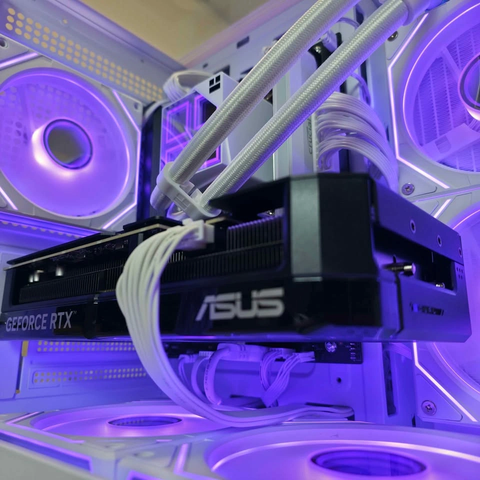 Ryzen 5 9600X RTX 5070 Gaming PC | 1TB SSD & 32GB DDR5 - photo 4