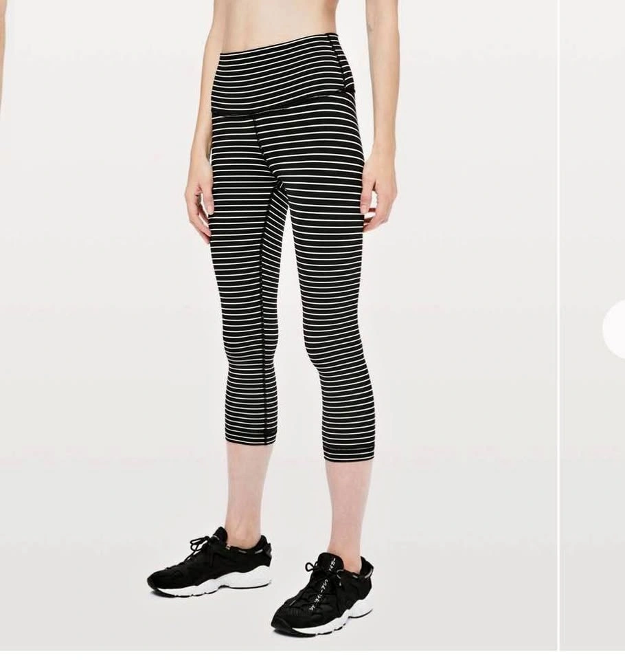 Lululemon Wunder Under Crop High Rise Size 4 Striped Leggings
