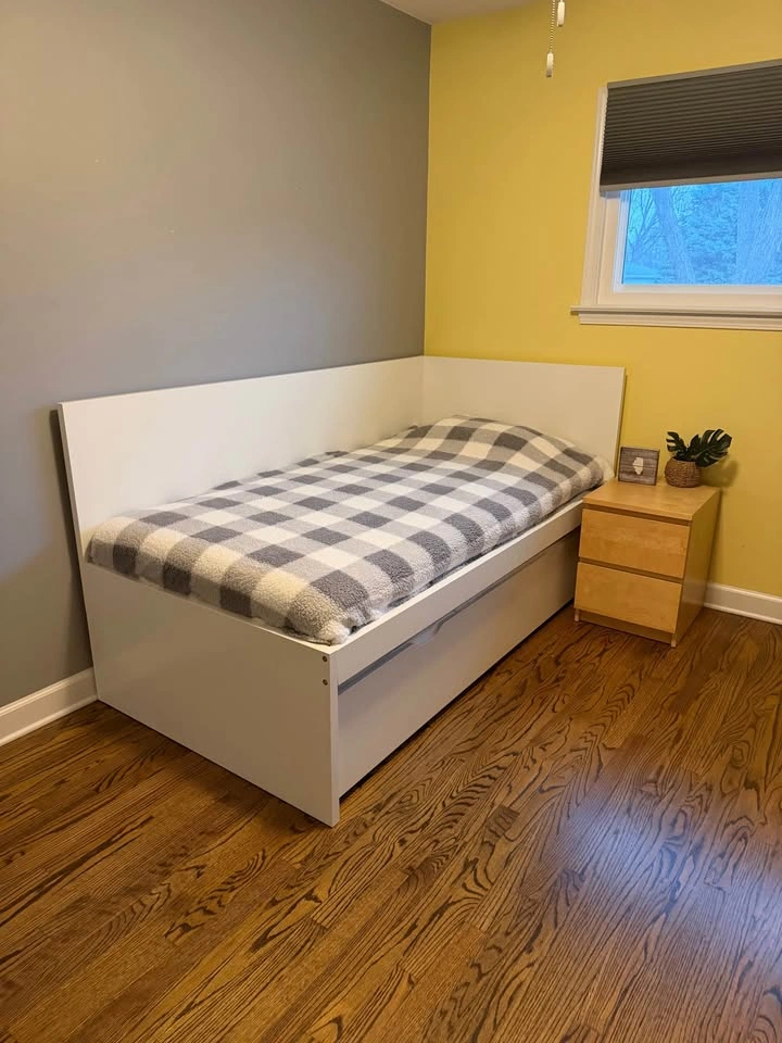 IKEA ODDA white twin trundle bed frame and mattresses LIKE NEW - photo 2