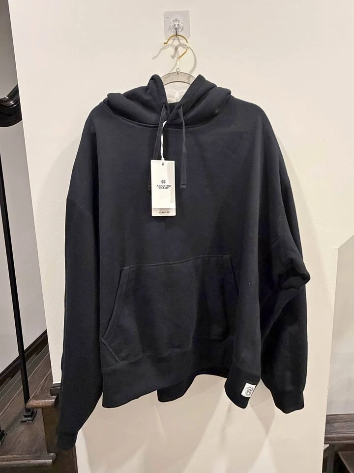 Reigning Champ Midweight Terry Relaxed Hoodie – Black (L)