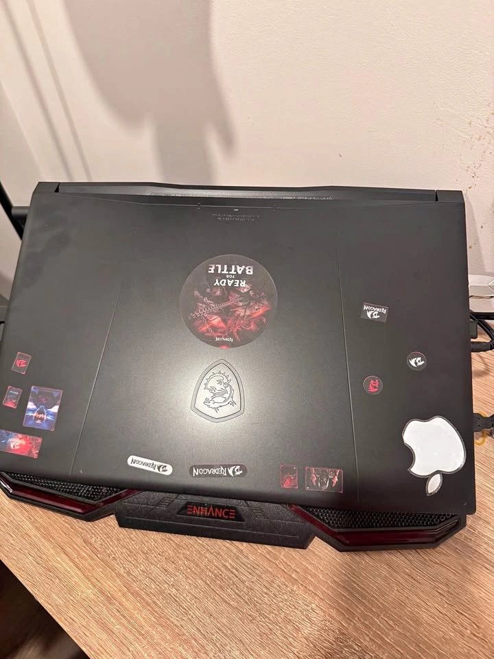 MSI Katana 17 Gaming Laptop – i9 / RTX 4060 – Excellent Conditio