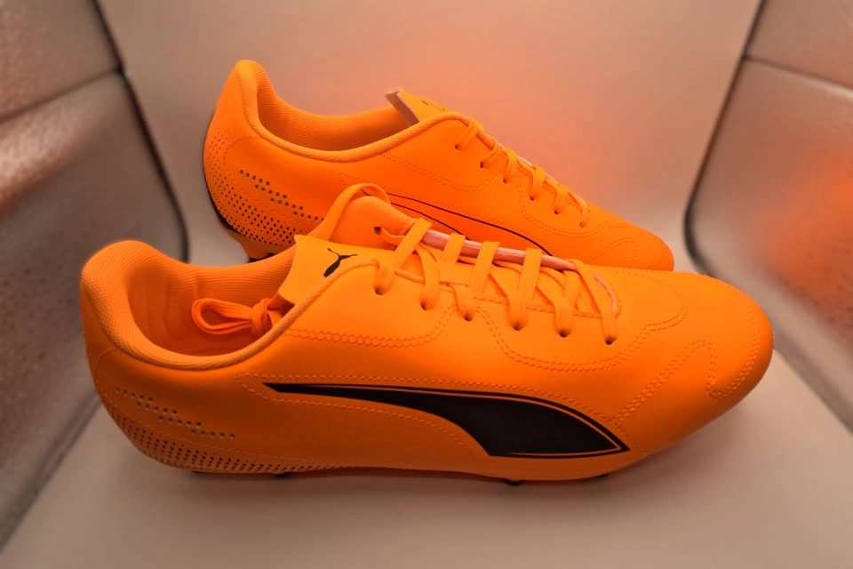Puma Vitoria II Soccer Cleats FG/AG Size 11.5