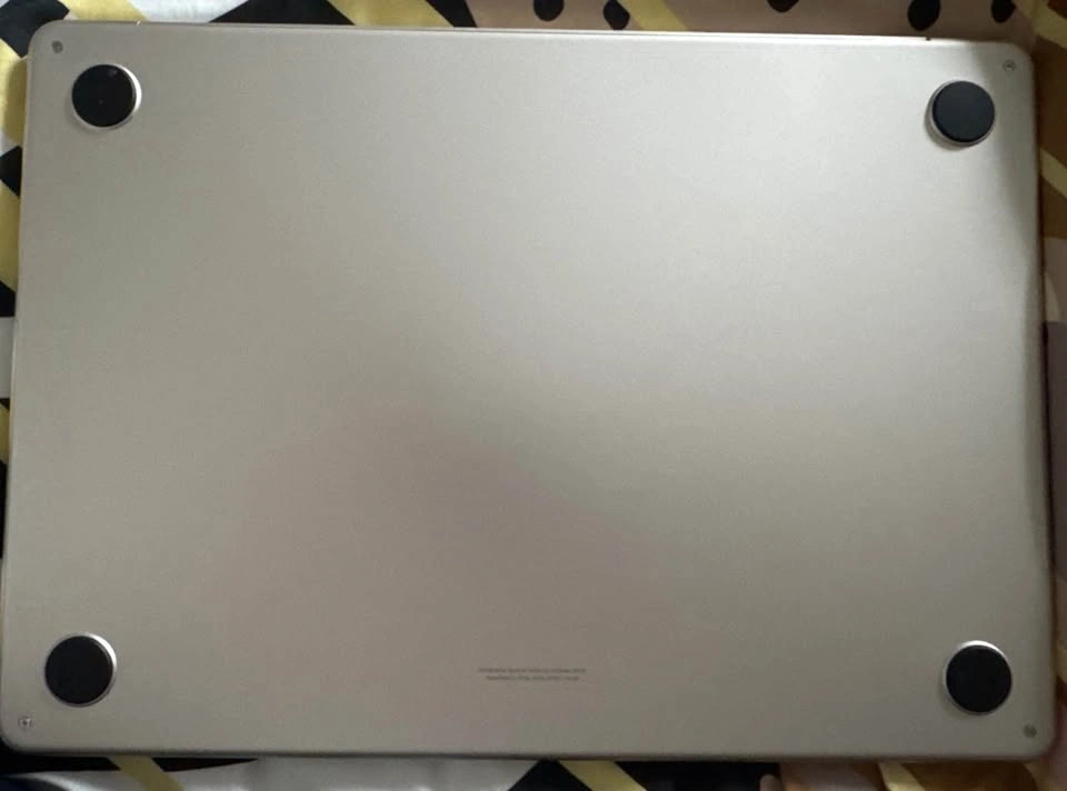MacBook Air M3 13” (2024) – 16GB / 512GB – For Repair - photo 4