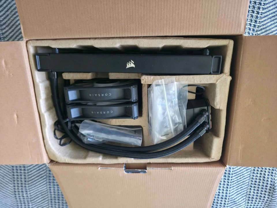 Corsair Liquid Cooler - photo 2