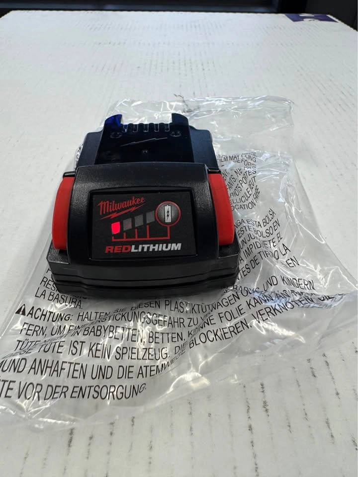 Milwaukee M18 18-Volt 2.0 Ah Lithium-Ion Compact Battery - photo 2