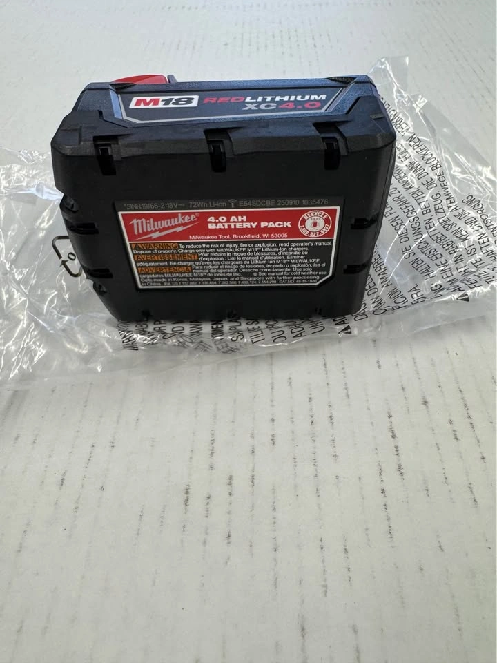 Milwaukee M18 18-Volt 4.0 Ah Lithium-Ion XC Battery Pack - photo 3