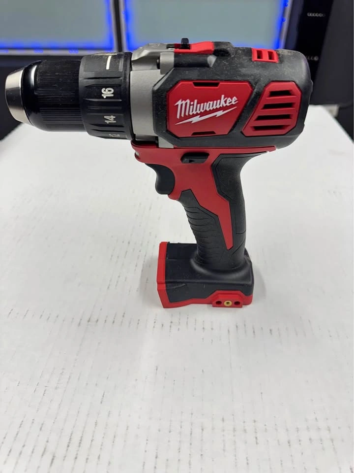 Milwaukee M18 18V 1/2" Drill Driver (Tool-Only)