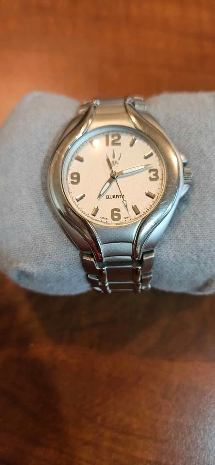 Rare Toronto Raptors 10th Anniversary Watch - photo 3