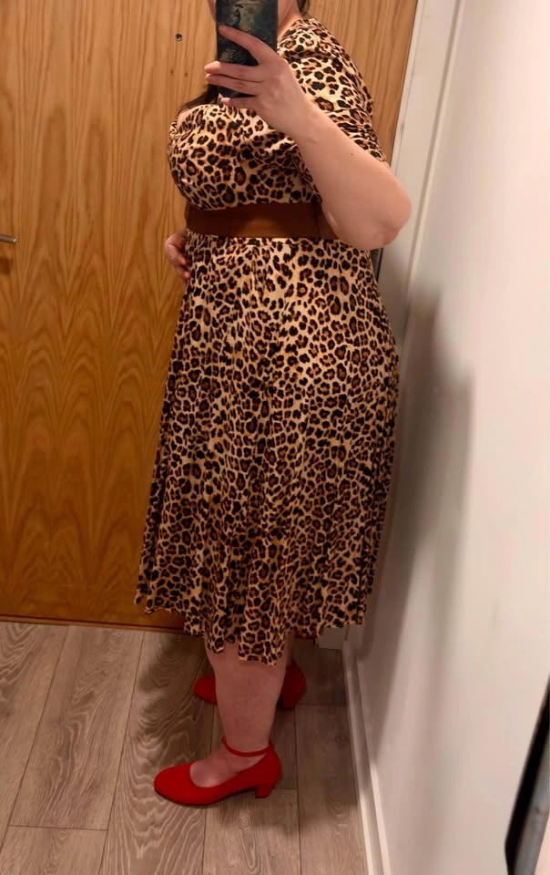 Torrid Leopard Midi Dress (2X / 16–18) – Elegant & Like New - photo 3