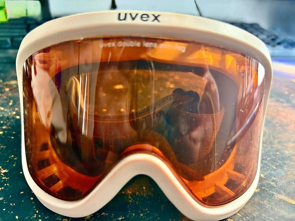 Uvex Ski/Snowboard Goggles – Anti-Fog Double Lens