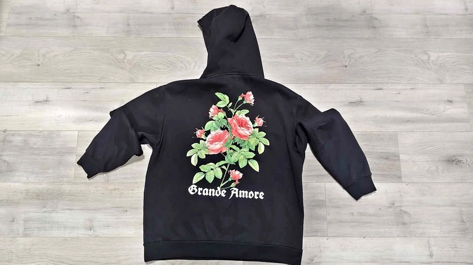 Grand Amore Hoodie (Large)