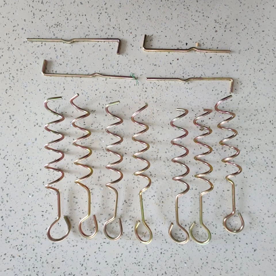 8 Spiral & 4 Straight Yard Stakes - photo 3