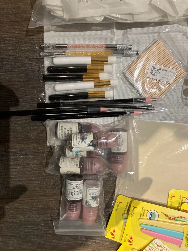 Microblading Supplies & Table - photo 4
