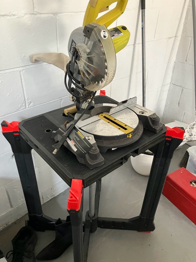 RYOBI 10” Compact Miter Saw with Stand - photo 2