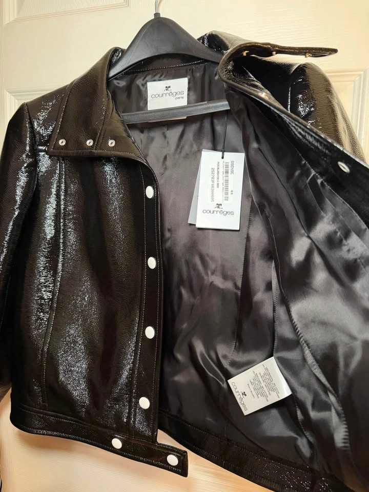 ICONIC Courrèges Vinyl Cropped Jacket Size 44 – BNWT - photo 4