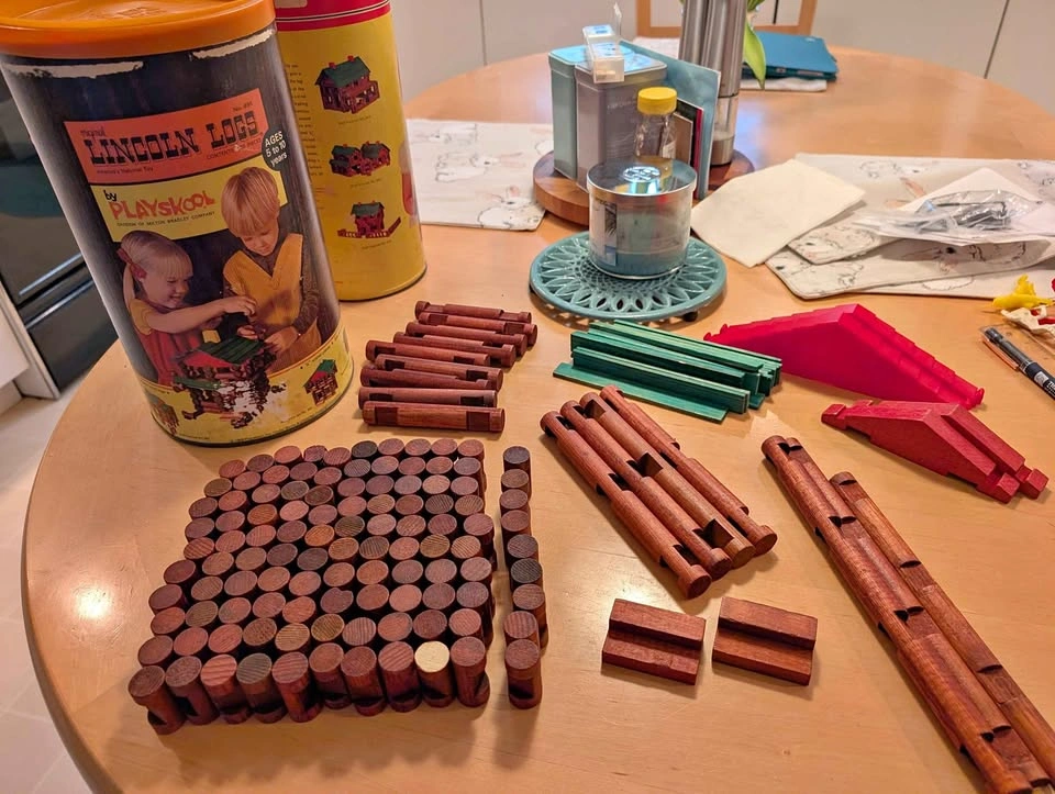 Lincoln Logs 1969