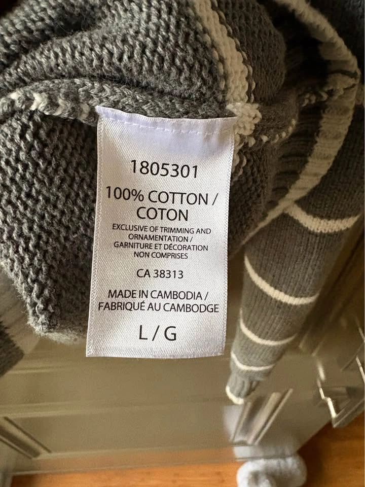 Men's Large United Colors of Benetton Gray Striped Half-Zip. - photo 2