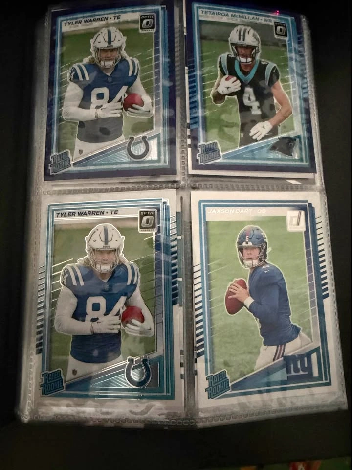 NFL Football Rookie & Parallel Card Binder - Optic Mosaic Prizm