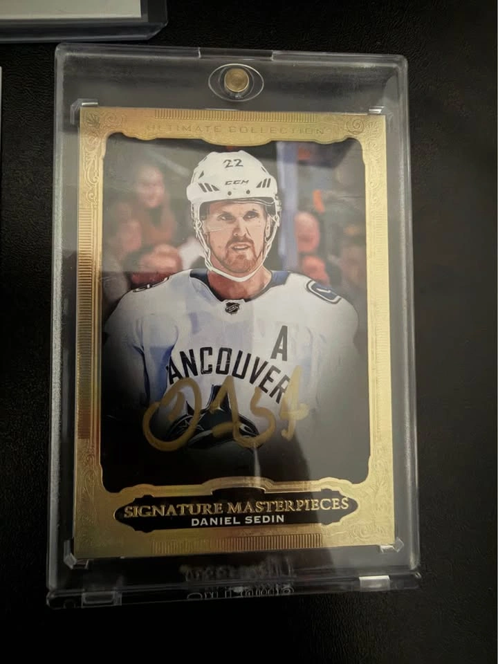 NHL Hockey Cards Lot - Rookies, Autographs, Hughes, Naslund, Sed - photo 3