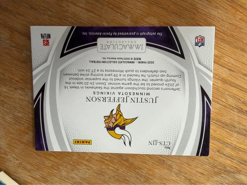 Justin Jefferson Vikings Autographed Football Card 54/99 - photo 2