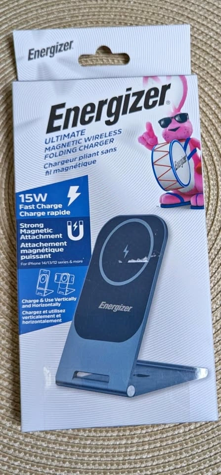 BRAND NEW Energizer Ultimate magnetic wireless charger