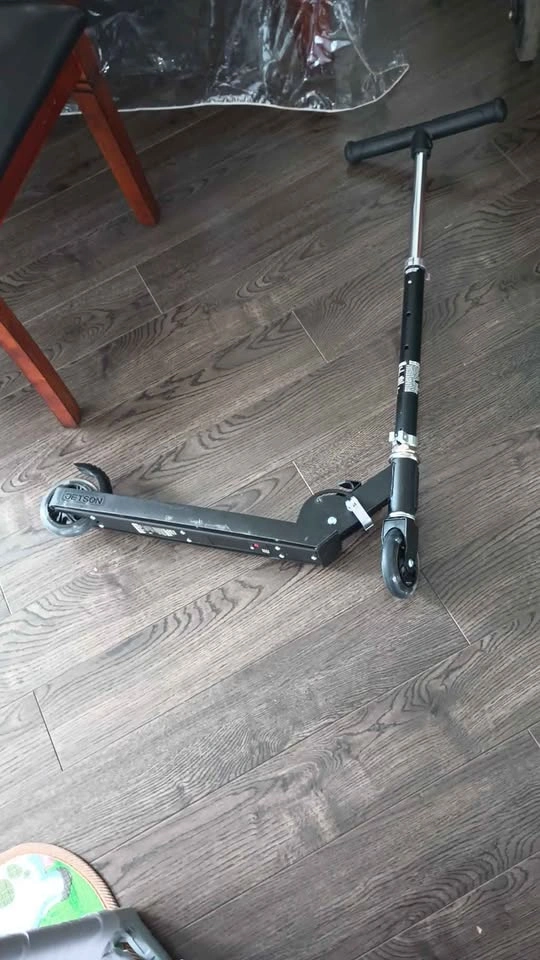 Used 2-Wheel Scooter, Black - photo 4