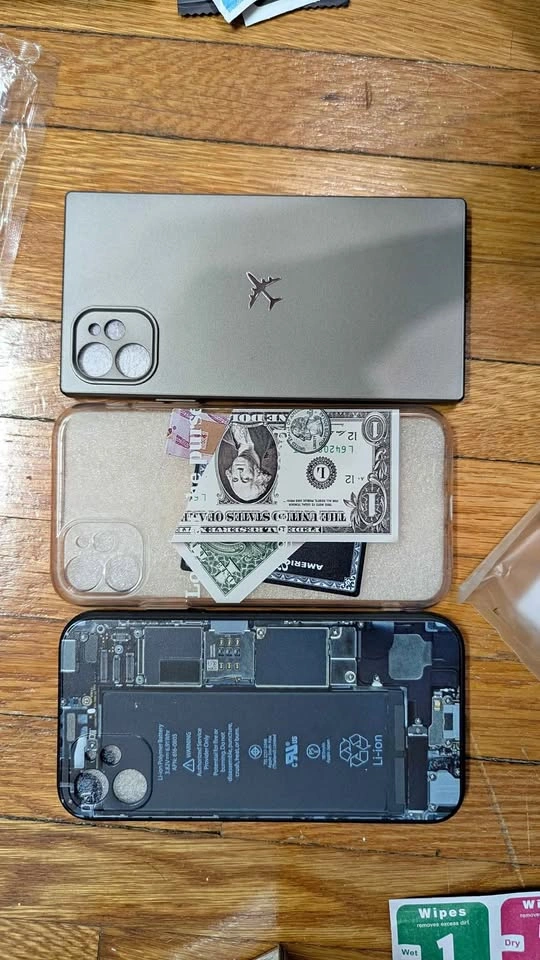 iPhone 11 (4 cases) new
