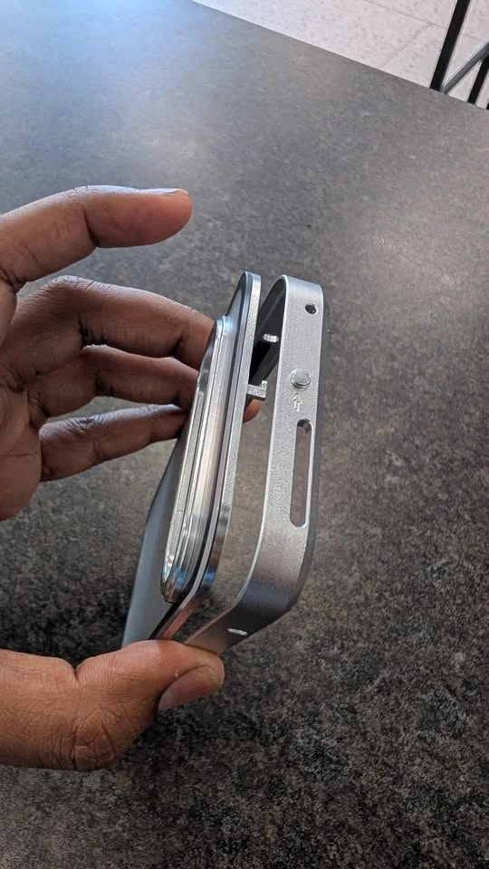 Pixel 9 Pro Bumper Case - photo 2