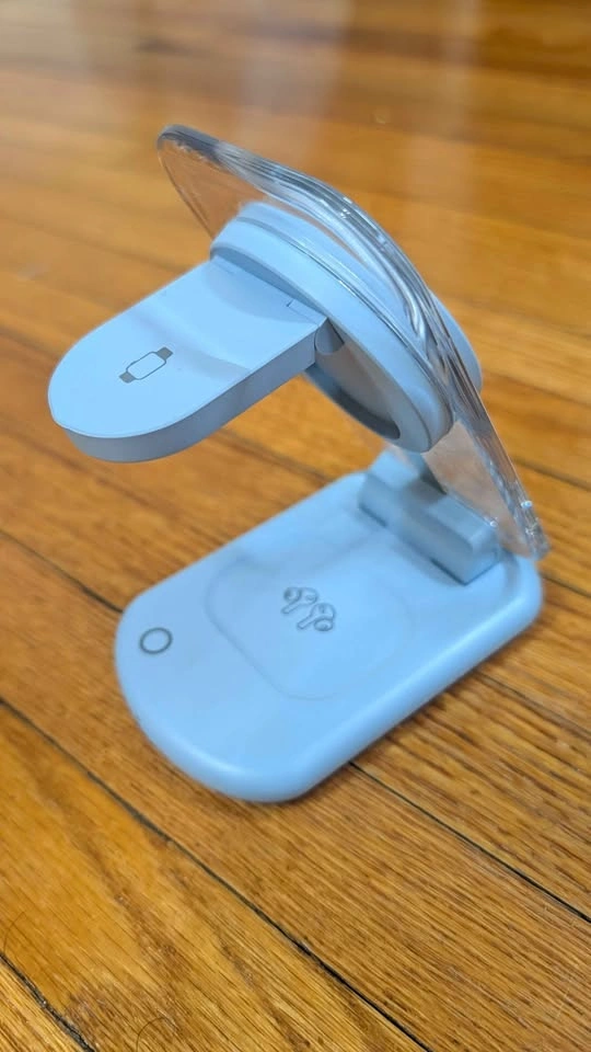 Wireless Charging Dock (3 in 1) - photo 2
