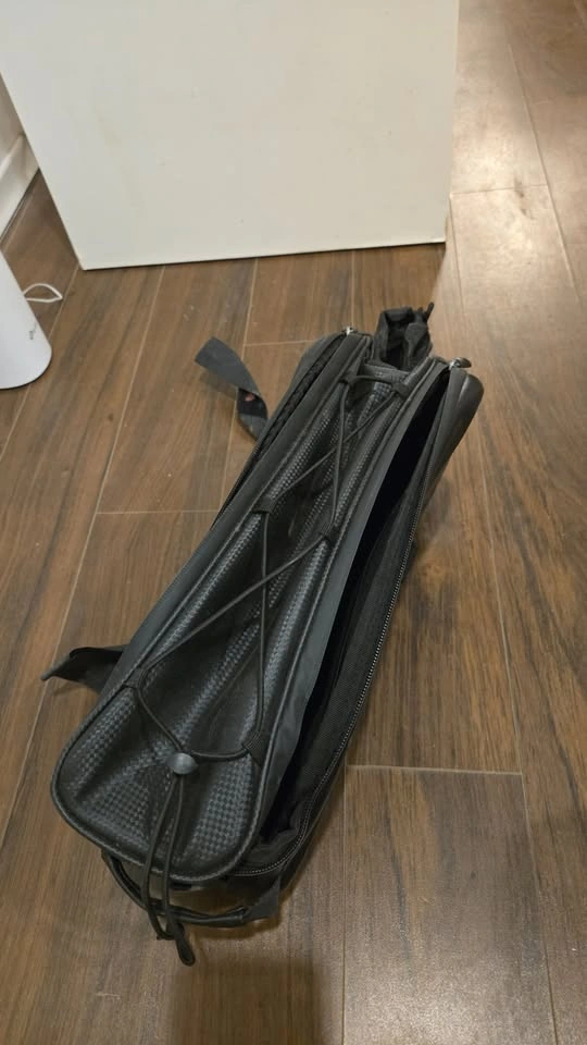 Black Water-Resistant Bike Trunk Bag - photo 3