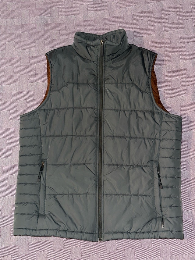 Wind River Grey Vest - Size Large