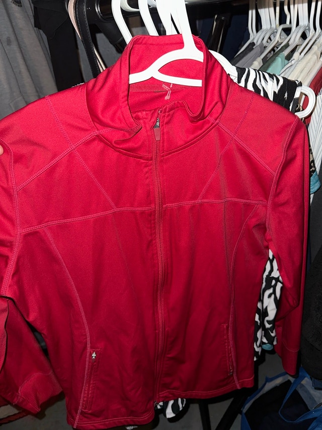 1$ Woman's Clothing& handbags/sidebags & more - photo 2