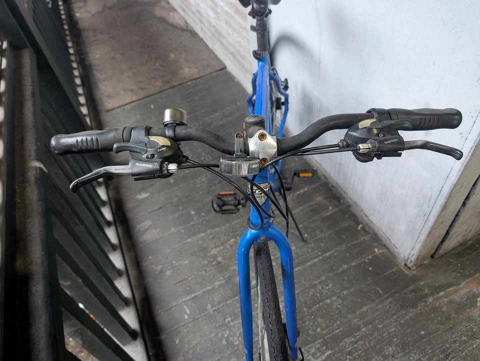 CCM Vector Bike 🚲 – Clean, Ready to Ride – $150 - photo 2