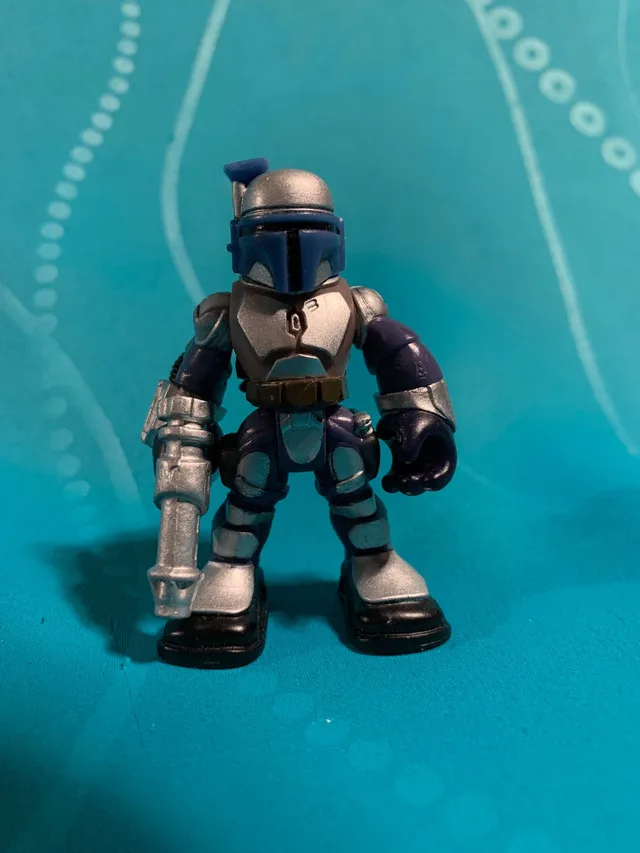 Imaginext DC, Marvel, Star Wars figures image indicator(2)