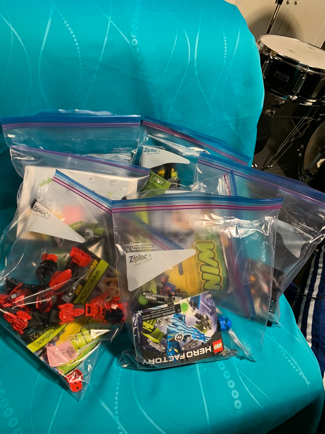 Huge lot of Hero Factory Lego and Bionicle - photo 3