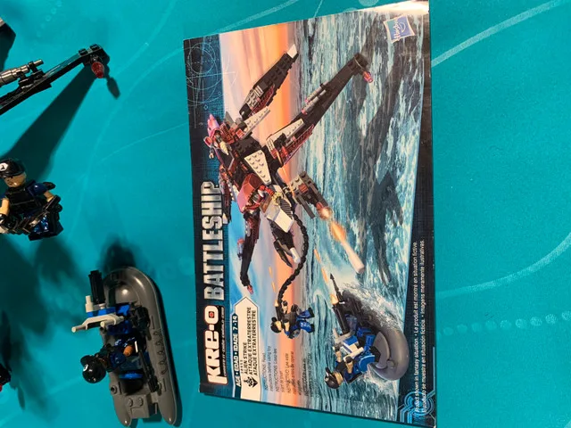 Kre-o Battleship set - Alien Strike 38955 image indicator(4)