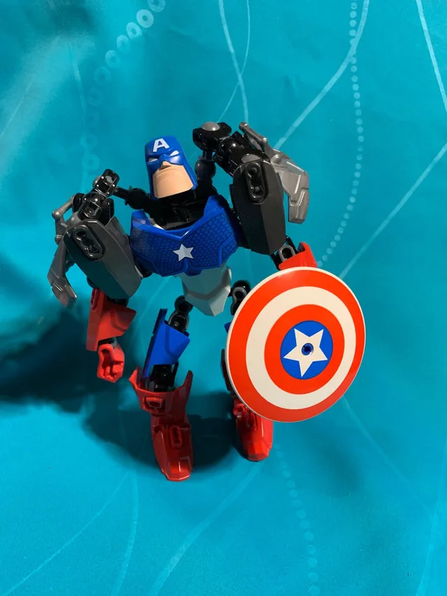 Captain America - Lego Marvel Super Heroes 4597 thumbnail