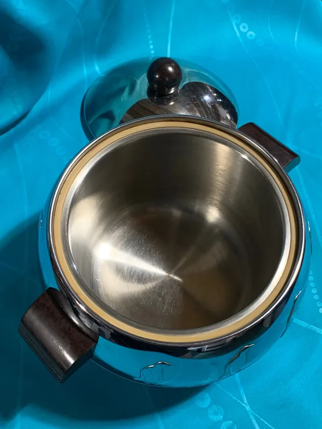 West Bend Penguin Hot-Cold Server Ice Bucket w/Bakelite image indicator(2)