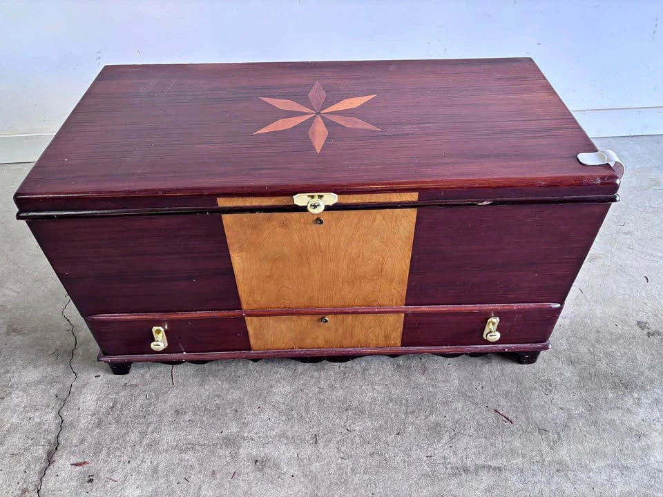 Vintage Cedar Chest w Inlay