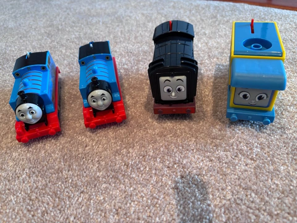 Thomas the Train Battery Operated Trains - photo 2