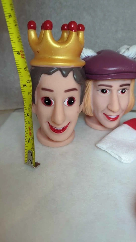 3 Puppet Heads (1 with Body) Vintage Style Punch and Judy - photo 5