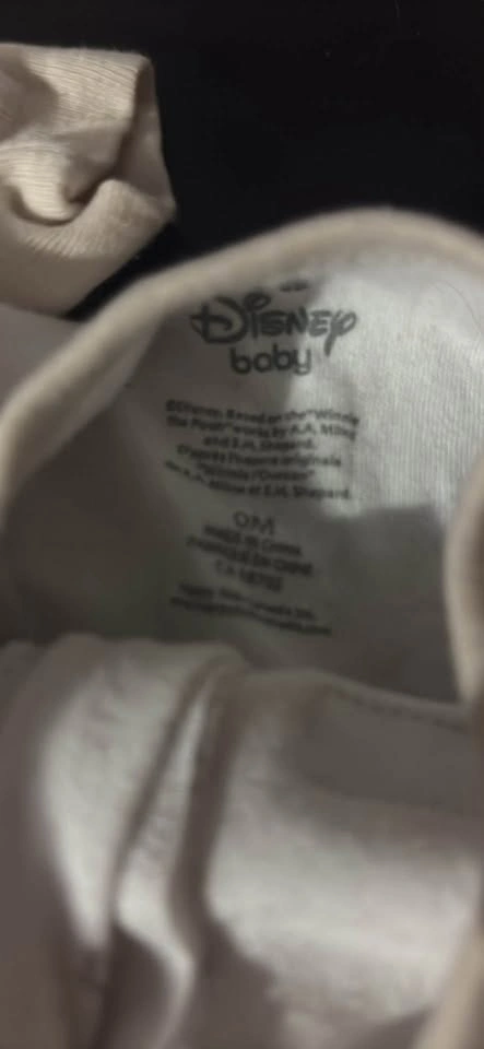 Newborn Winnie the Pooh onesies - photo 4