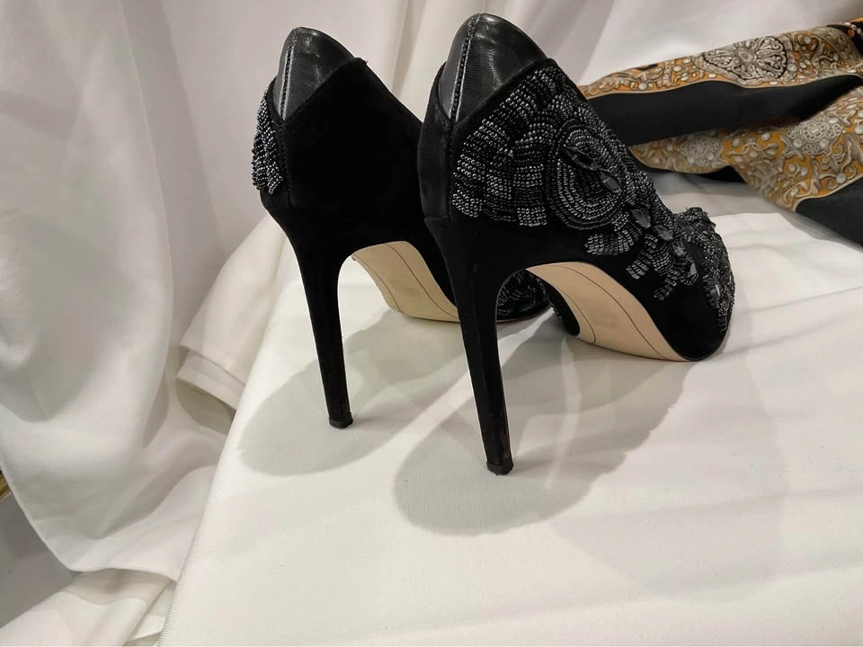 Ladies Shoes SAM EDELMAN "Dani" Black Suede Jeweled Pump 38 US 7 - photo 5