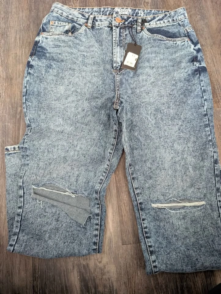 Women's Jeans Size 13