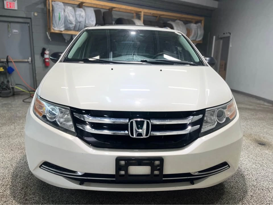 2014 Honda Odyssey - photo 3
